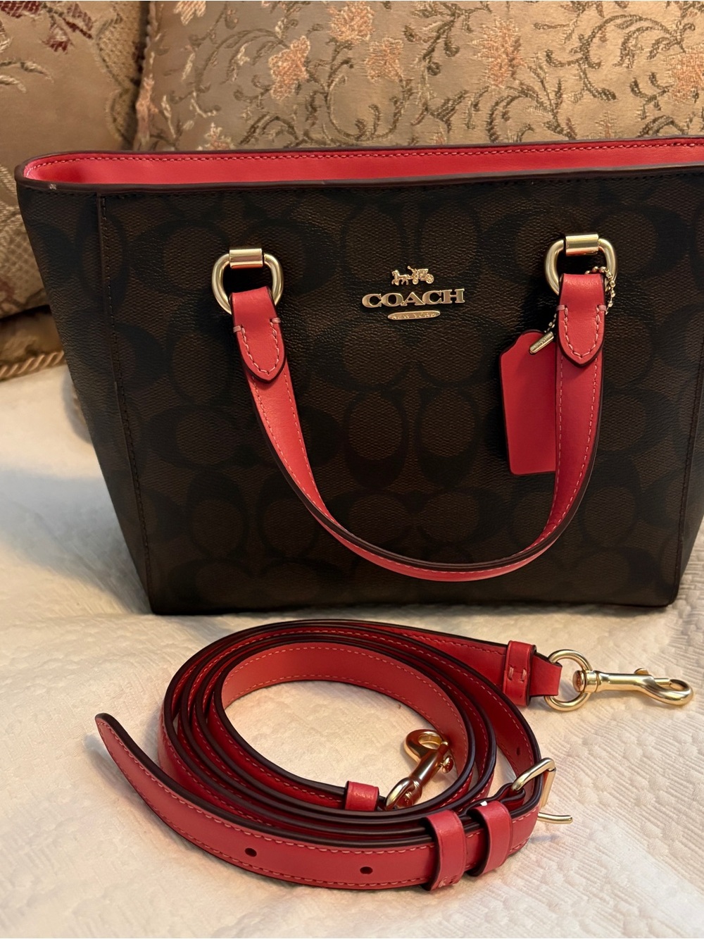 Coach Brown Signature Alice Tote with Brown/Watermelon Pink Trim and Wallet set - Picture 4 of 11